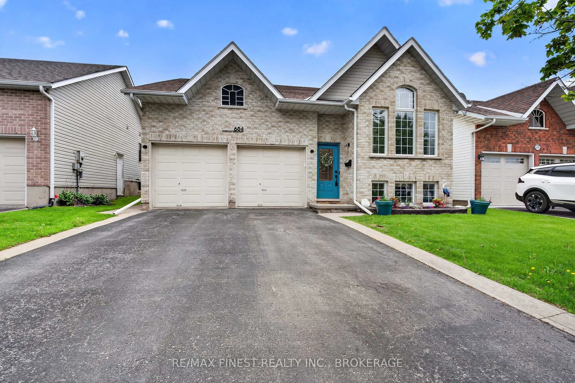 Photo 1 of 604 Freeman Crescent, Kingston, Kingston East (Incl Barret Crt) — HOMEH