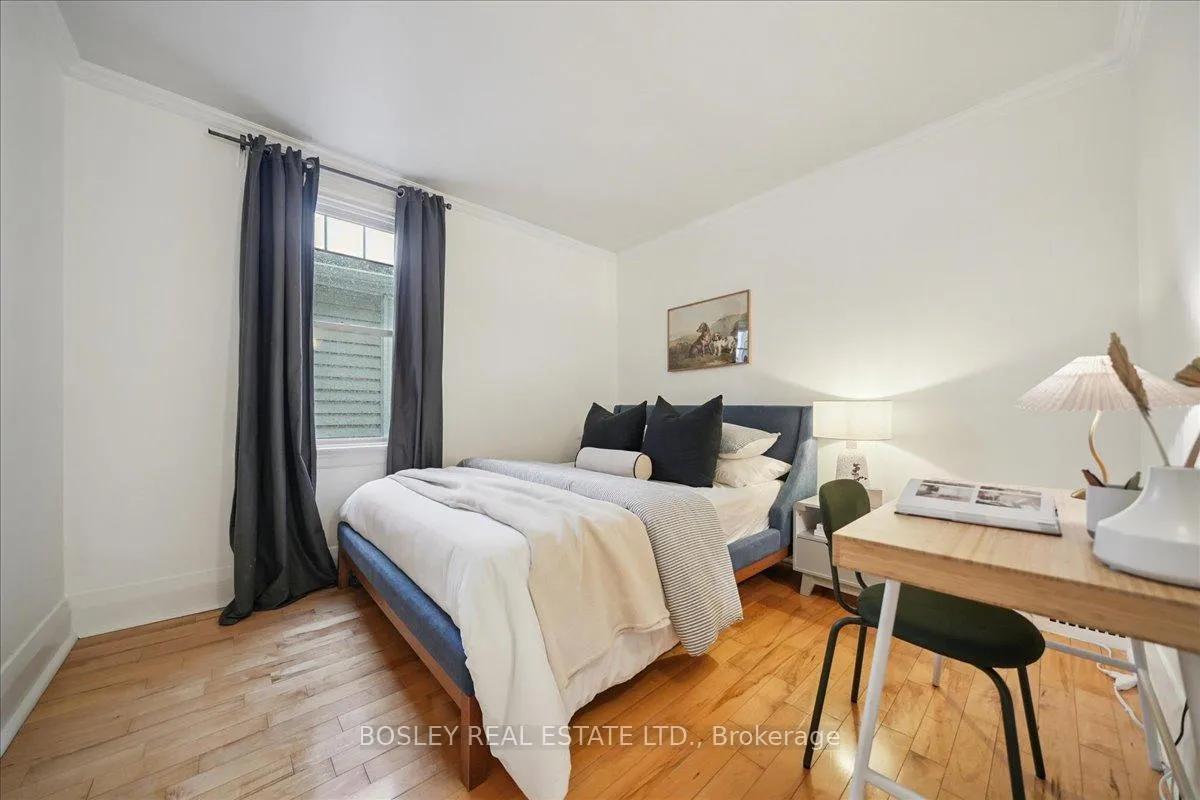 Photo 16 of 4 Murdock Avenue, Toronto, Woodbine Corridor — HOMEH