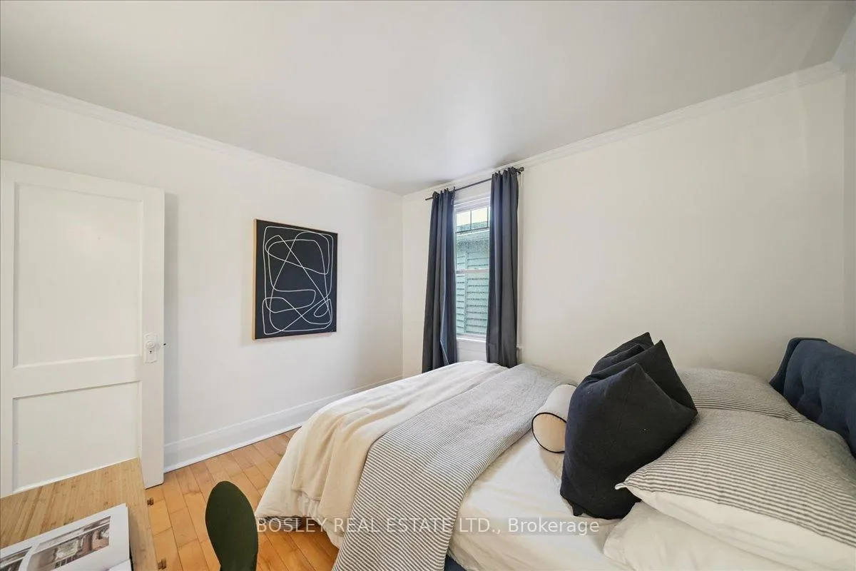 Photo 17 of 4 Murdock Avenue, Toronto, Woodbine Corridor — HOMEH