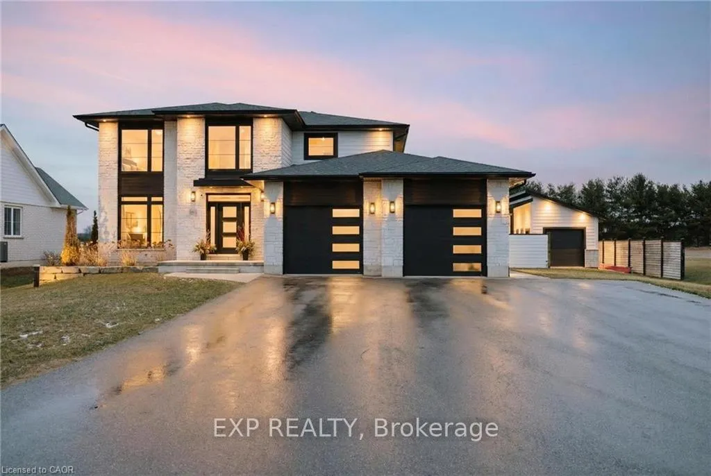 Photo 1 of 8476 Imperial Road, Malahide, Rural Malahide — HOMEH
