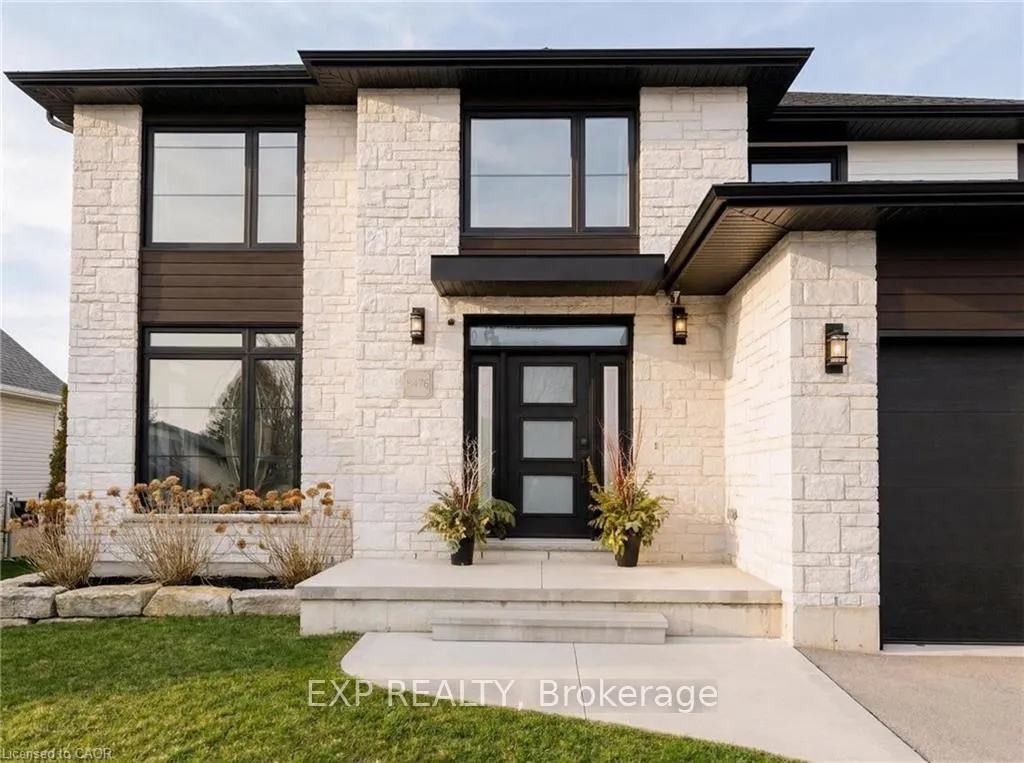 Photo 4 of 8476 Imperial Road, Malahide, Rural Malahide — HOMEH