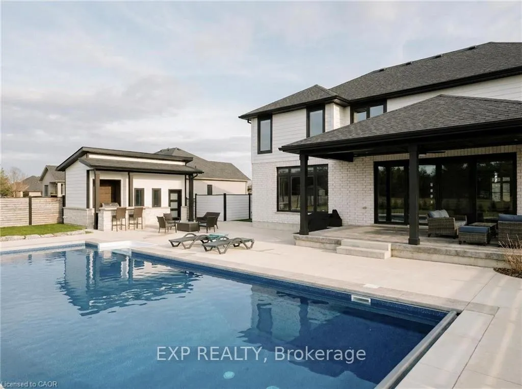 Photo 5 of 8476 Imperial Road, Malahide, Rural Malahide — HOMEH