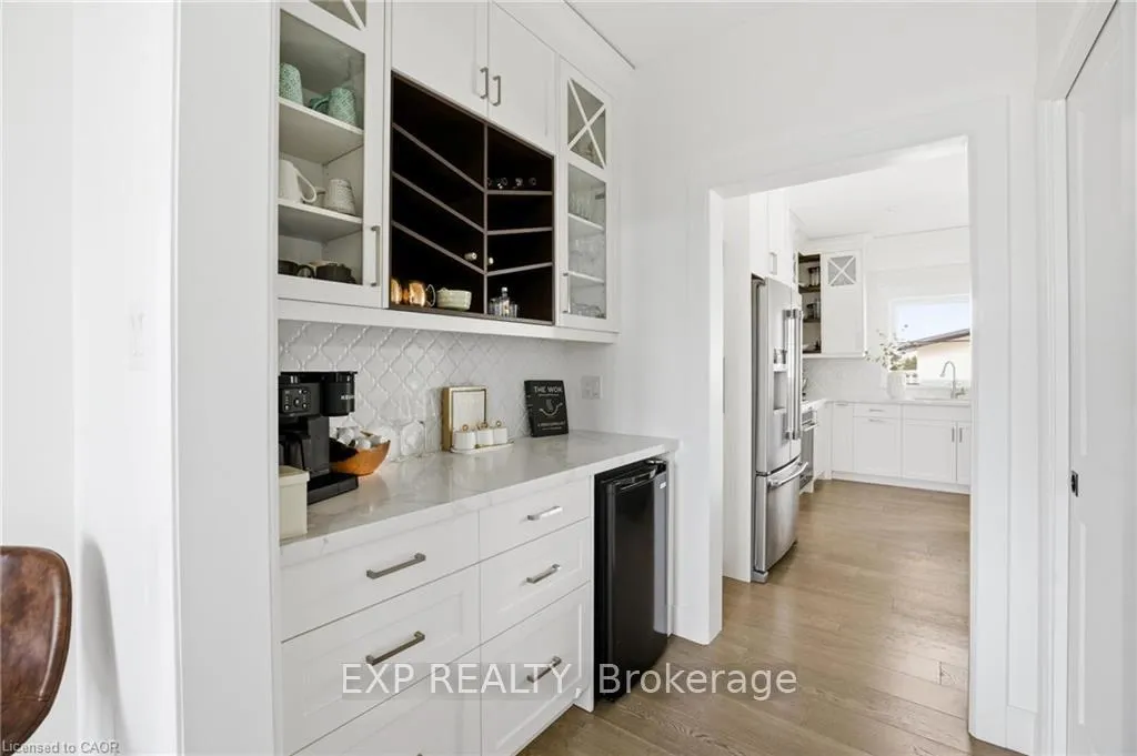 Photo 17 of 8476 Imperial Road, Malahide, Rural Malahide — HOMEH