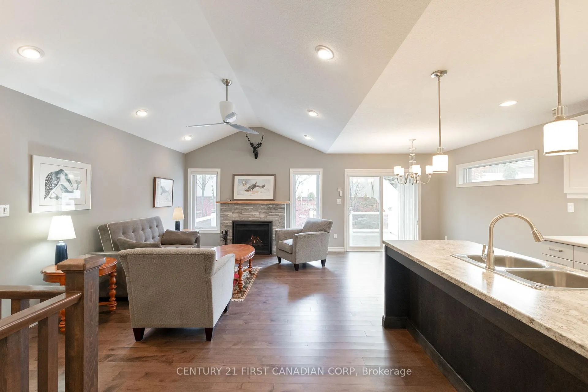 Photo 15 of 23 Blairmont Terrace, St. Thomas — HOMEH
