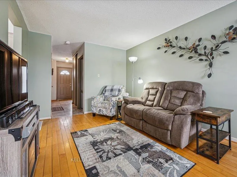 Photo 4 of Unit 31, 51 Paulander Drive, Kitchener — HOMEH