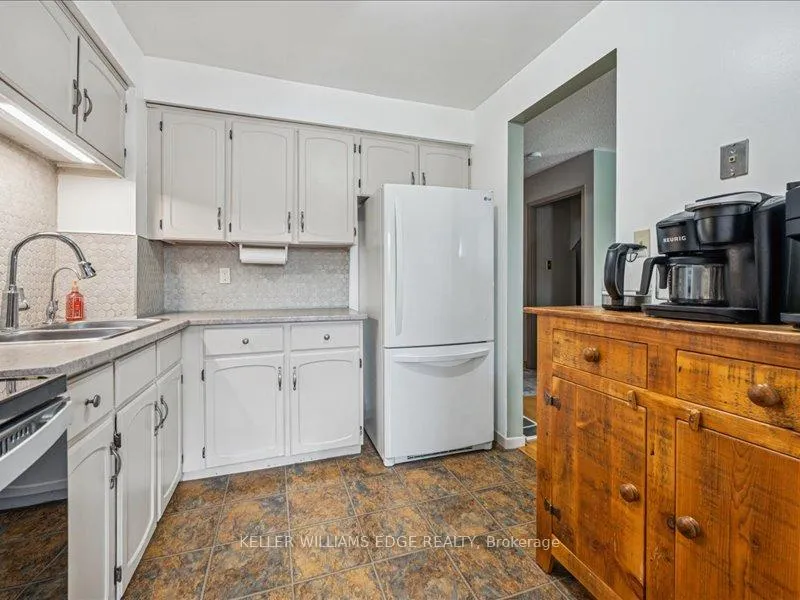 Photo 10 of Unit 31, 51 Paulander Drive, Kitchener — HOMEH