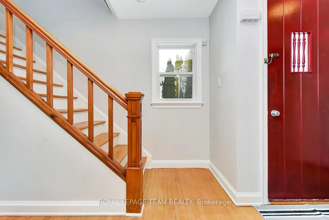 Photo 6 of 1151 Normandy Crescent, Ottawa, Borden Farm/Stewart Farm/Carleton Heights/Parkwood Hills — HOMEH