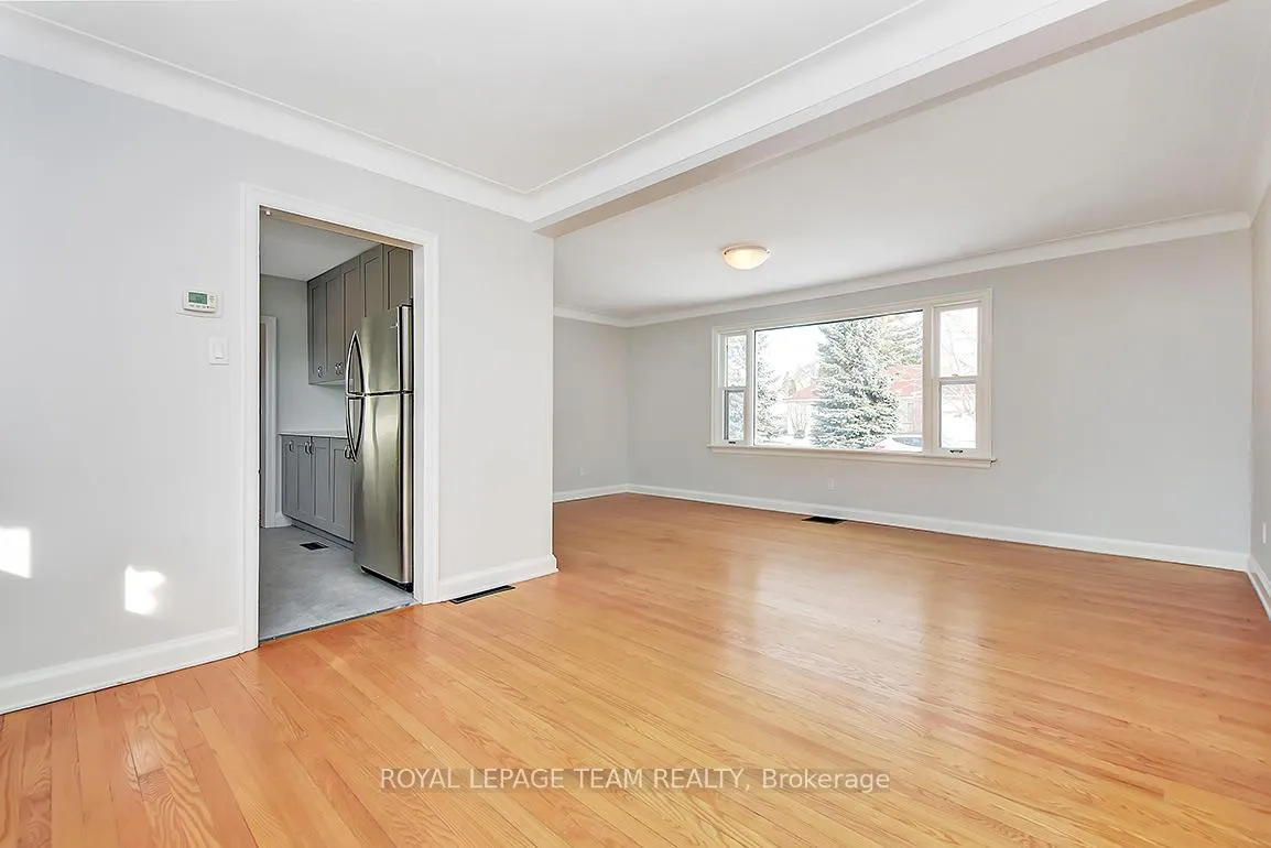 Photo 14 of 1151 Normandy Crescent, Ottawa, Borden Farm/Stewart Farm/Carleton Heights/Parkwood Hills — HOMEH