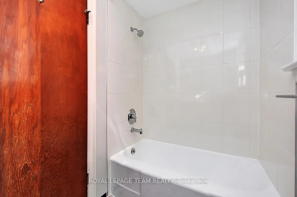 Photo 24 of 1151 Normandy Crescent, Ottawa, Borden Farm/Stewart Farm/Carleton Heights/Parkwood Hills — HOMEH