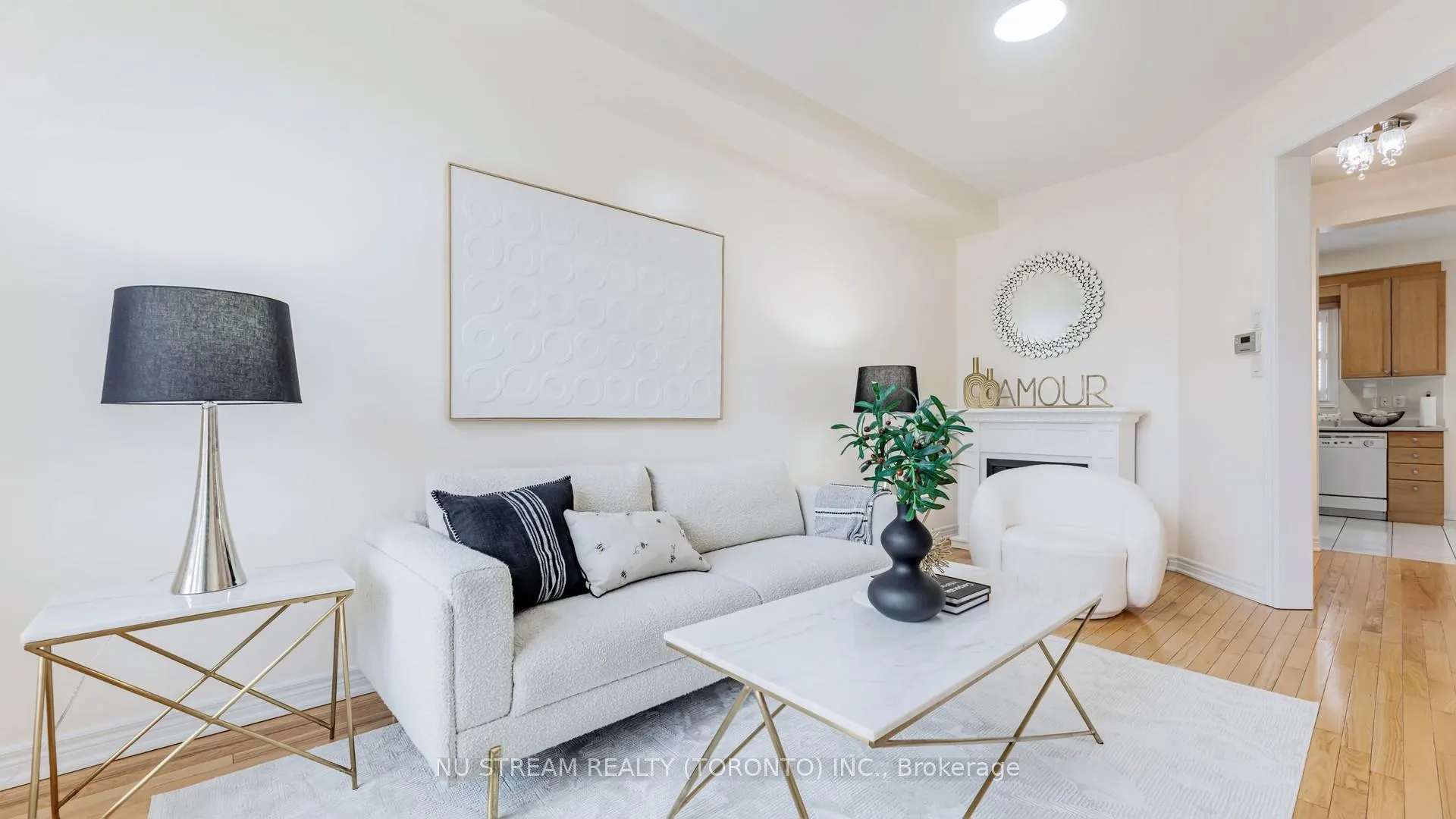 Photo 7 of 18 Radmore Place, Markham, Box Grove — HOMEH