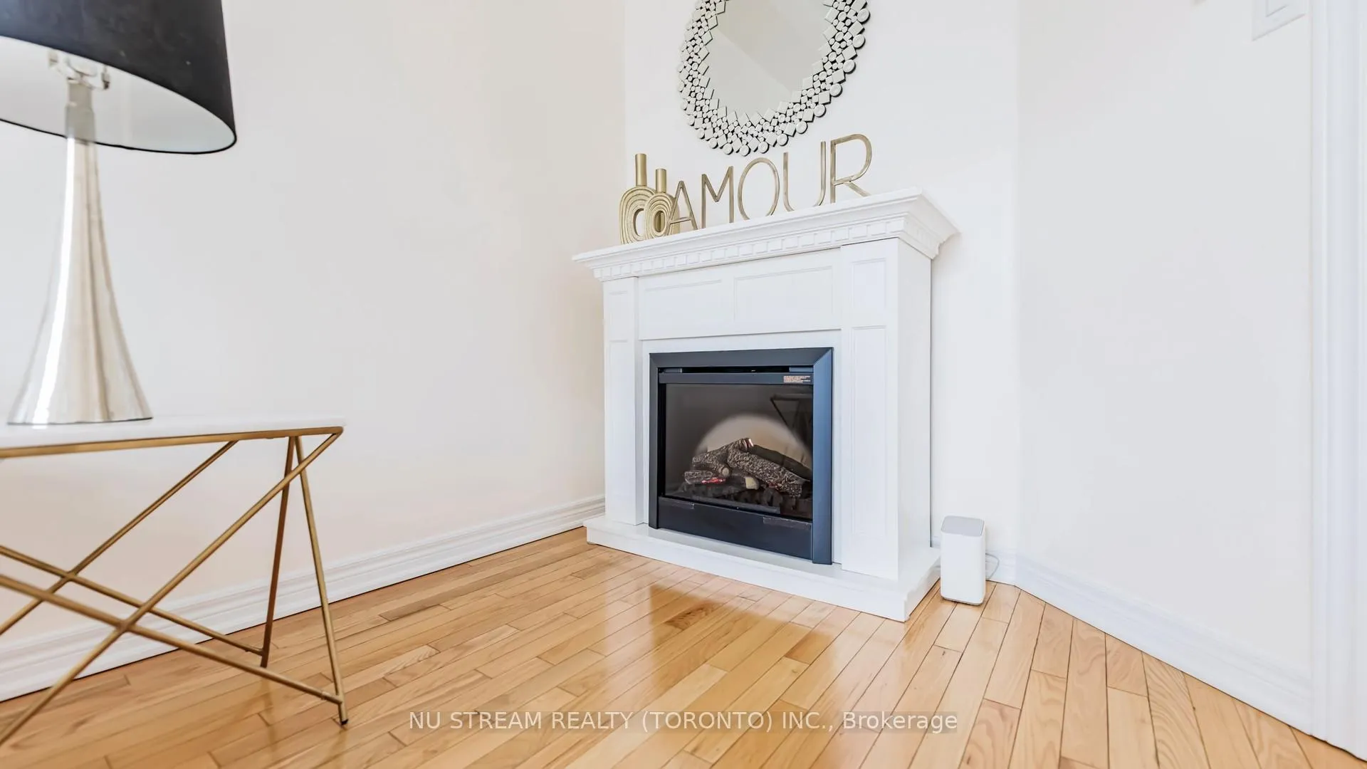 Photo 9 of 18 Radmore Place, Markham, Box Grove — HOMEH