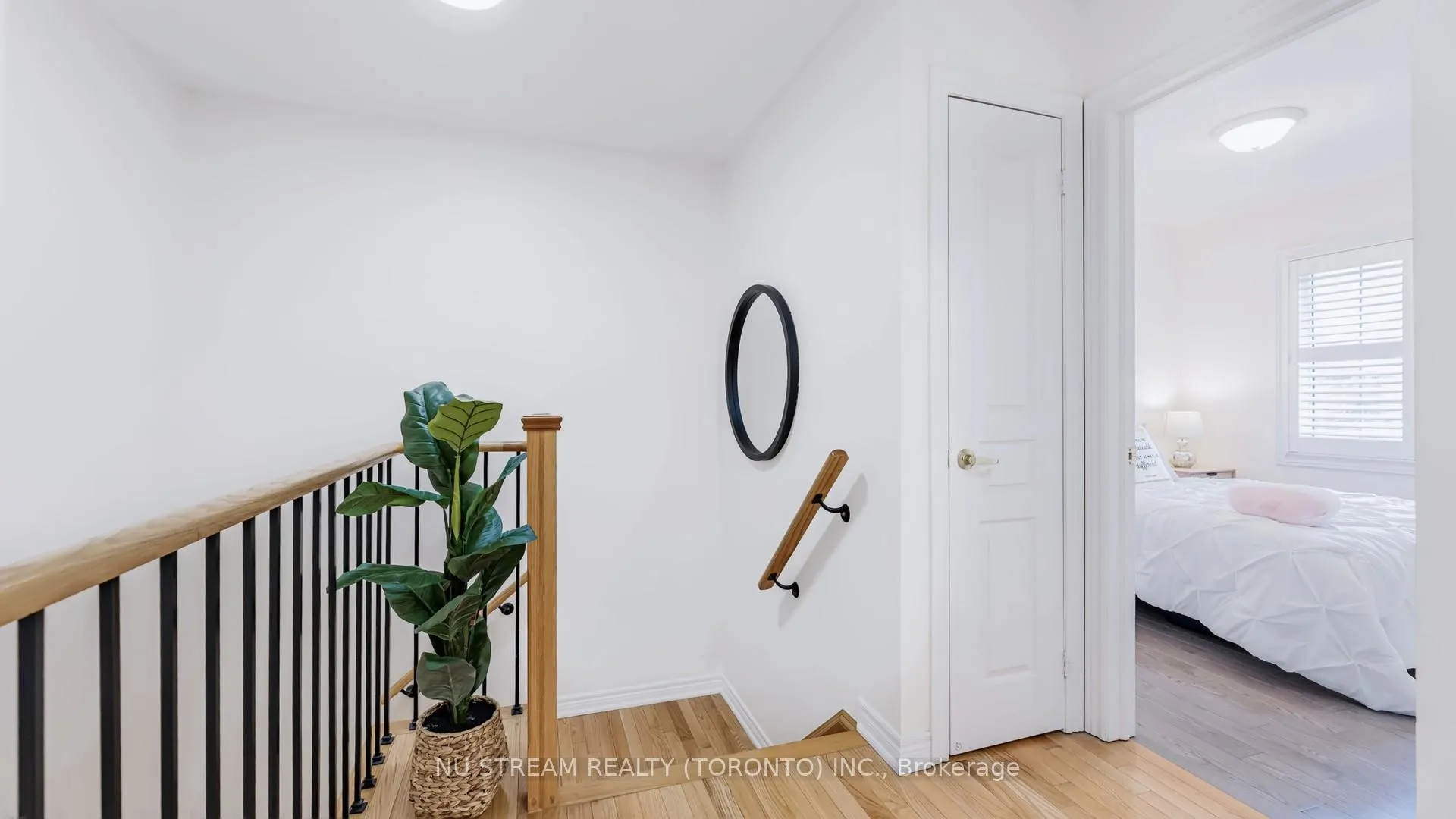 Photo 20 of 18 Radmore Place, Markham, Box Grove — HOMEH