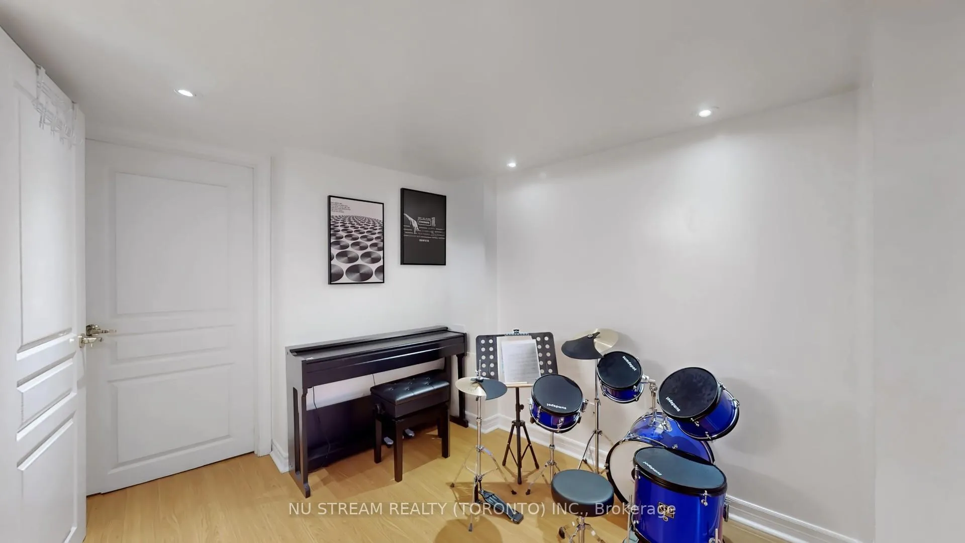 Photo 38 of 18 Radmore Place, Markham, Box Grove — HOMEH