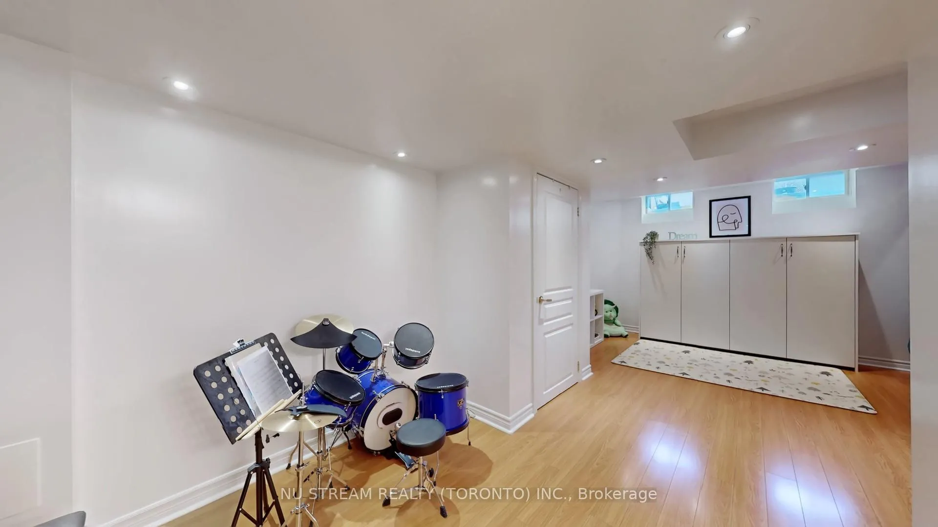 Photo 40 of 18 Radmore Place, Markham, Box Grove — HOMEH