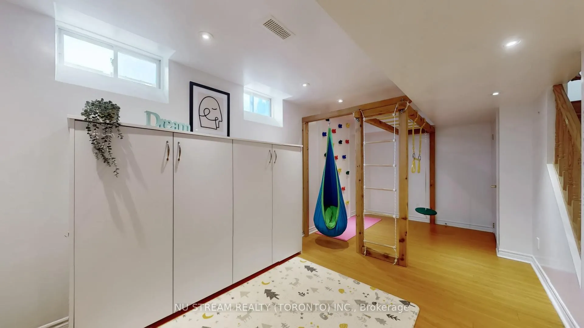 Photo 41 of 18 Radmore Place, Markham, Box Grove — HOMEH