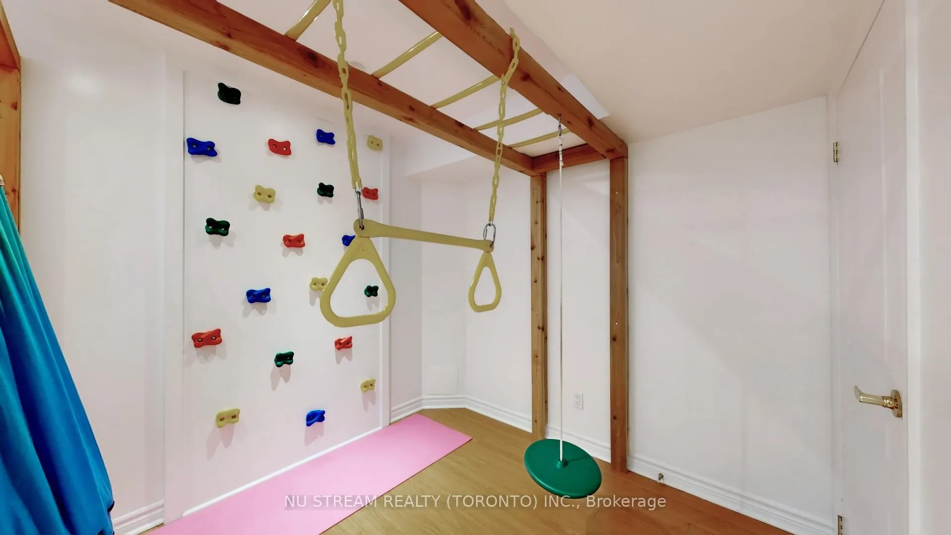 Photo 44 of 18 Radmore Place, Markham, Box Grove — HOMEH