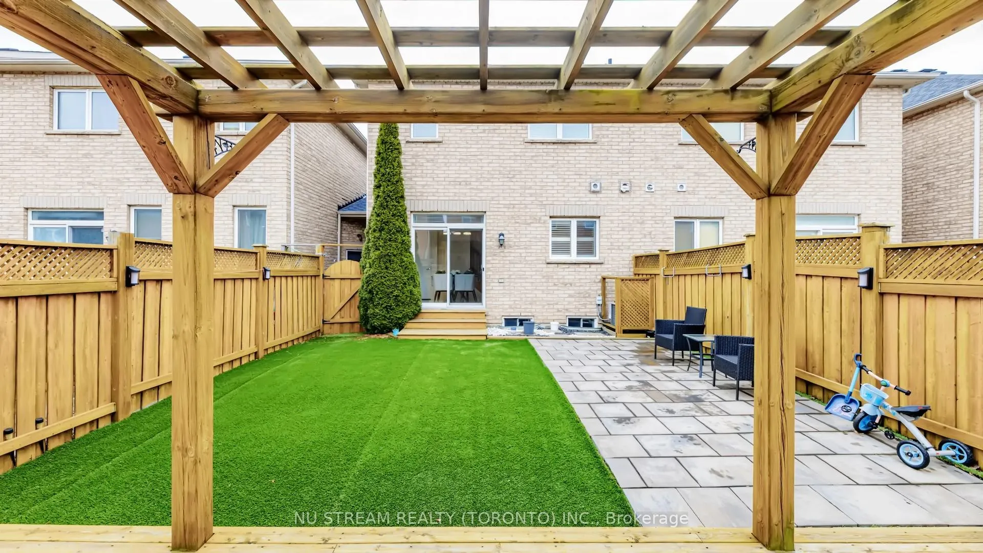 Photo 49 of 18 Radmore Place, Markham, Box Grove — HOMEH