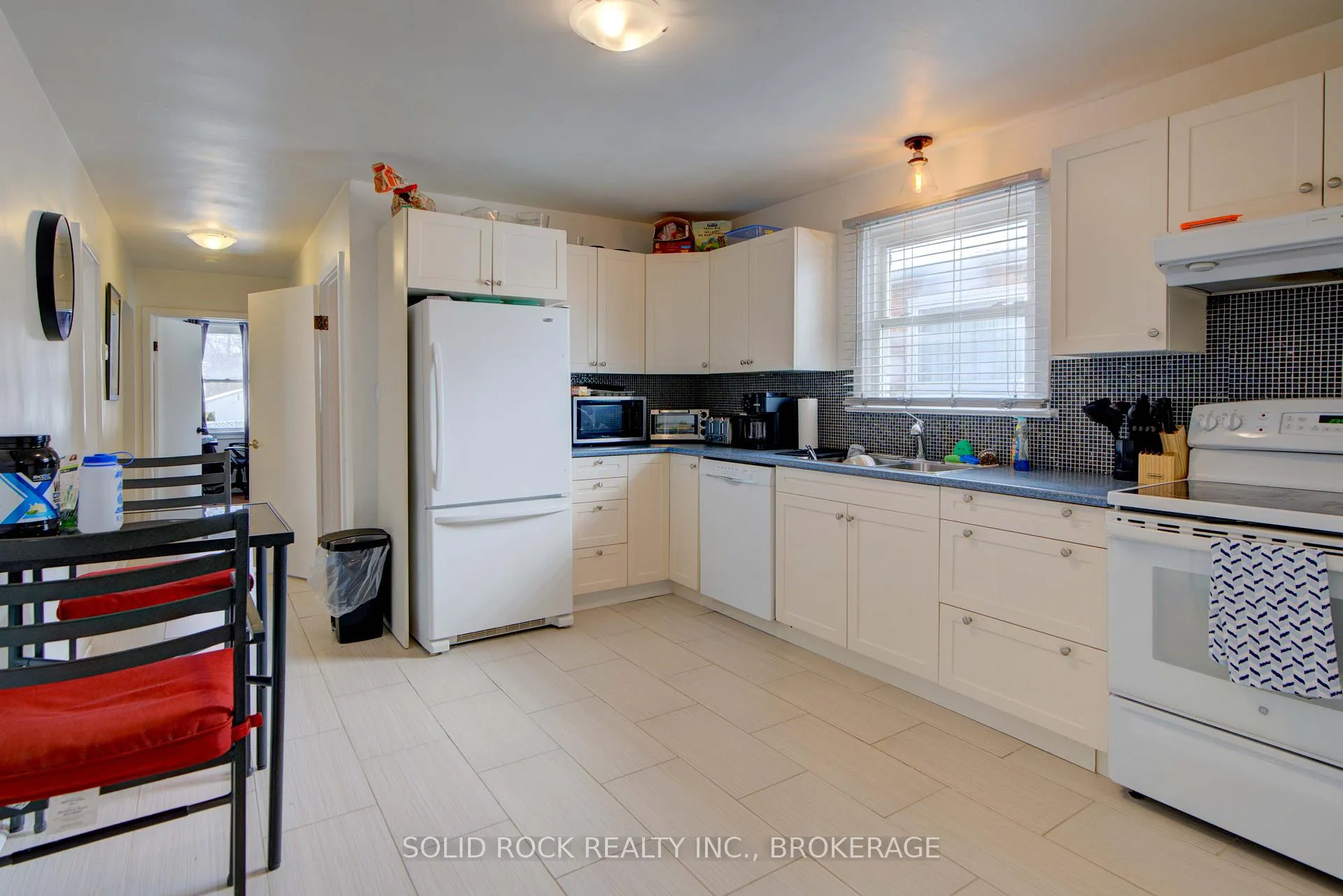 Photo 15 of 199 Helen Street, Kingston, Central City East — HOMEH