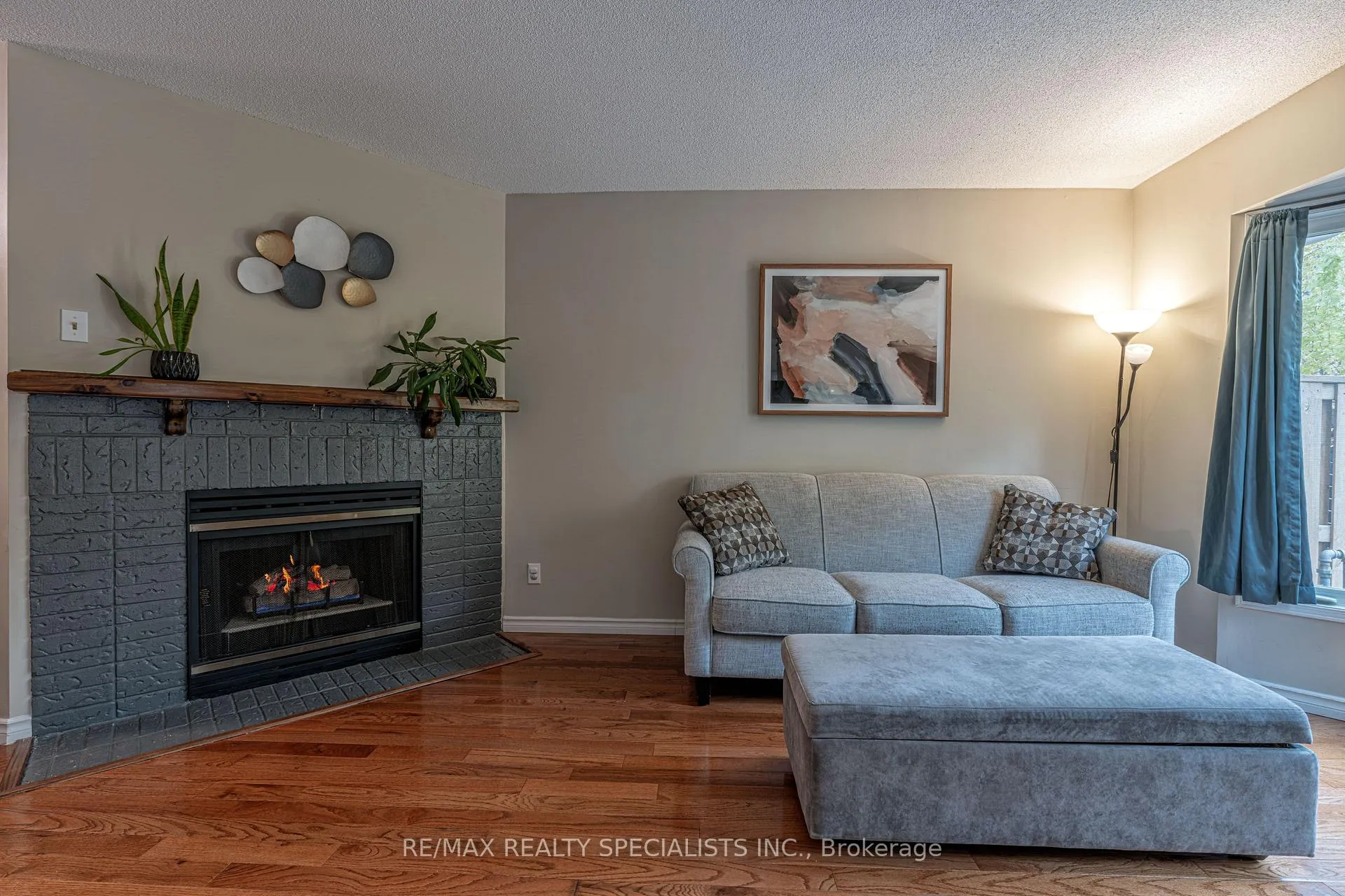 Photo 8 of Unit 13, 2230 Walkers Line, Burlington, Headon — HOMEH