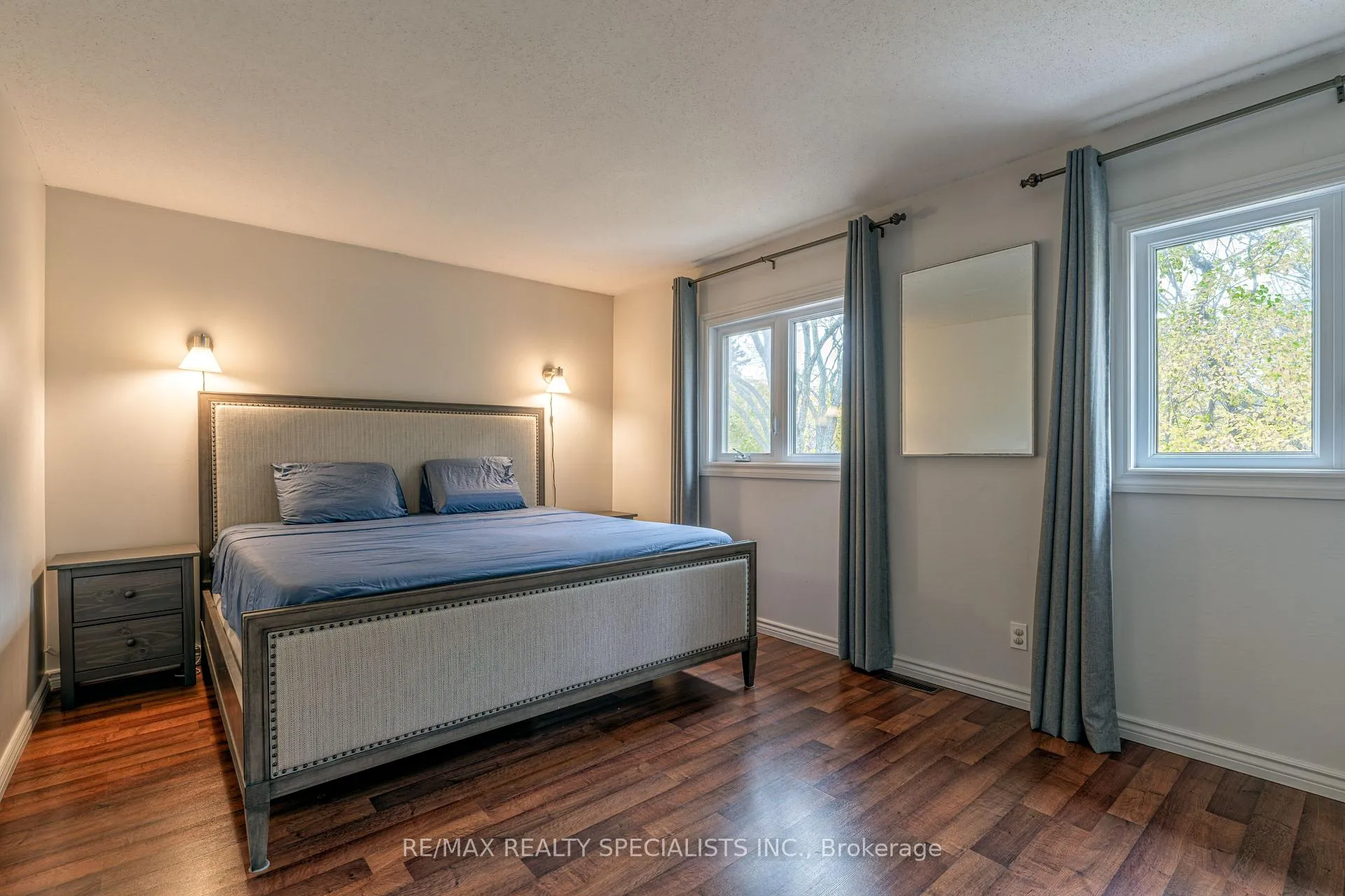Photo 18 of Unit 13, 2230 Walkers Line, Burlington, Headon — HOMEH
