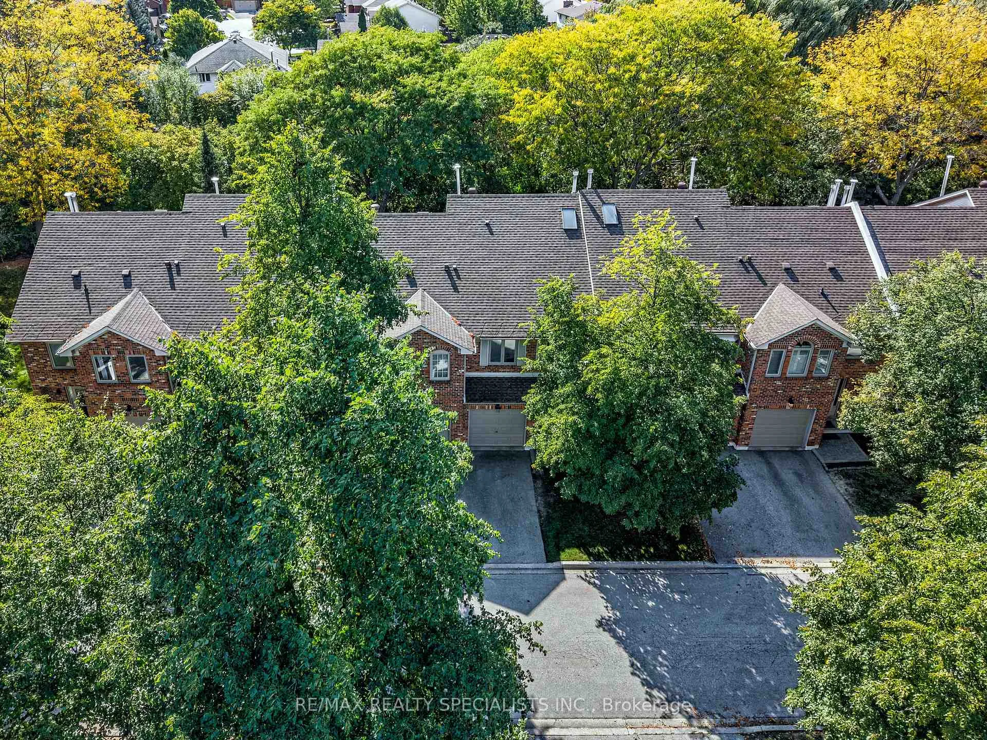 Photo 36 of Unit 13, 2230 Walkers Line, Burlington, Headon — HOMEH
