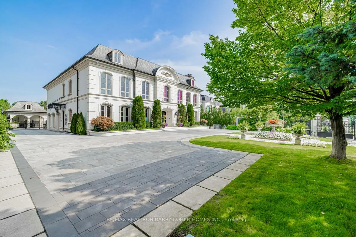Photo 3 of 31 Thornbank Road, Vaughan, Uplands — HOMEH