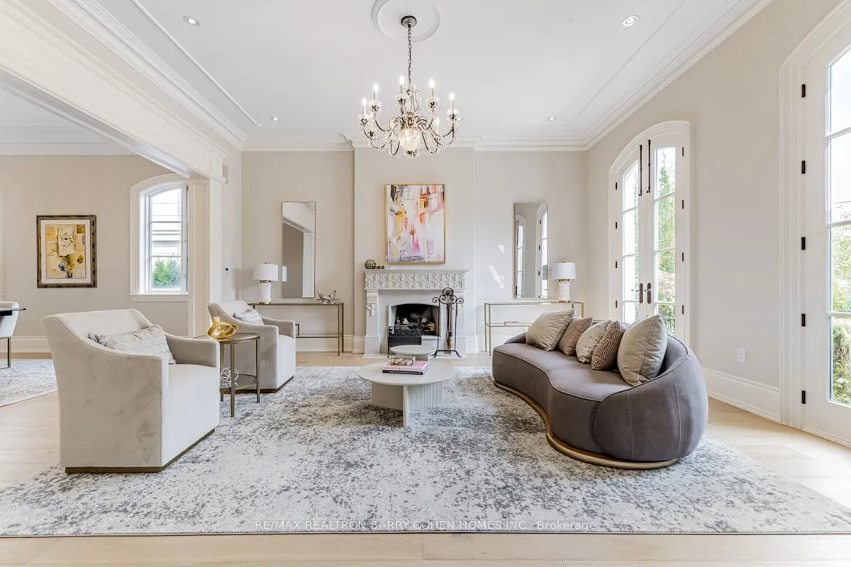 Photo 10 of 31 Thornbank Road, Vaughan, Uplands — HOMEH