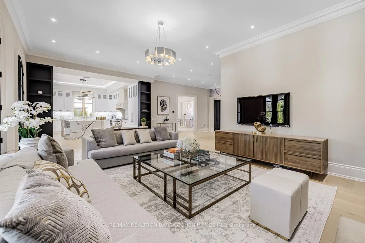 Photo 16 of 31 Thornbank Road, Vaughan, Uplands — HOMEH