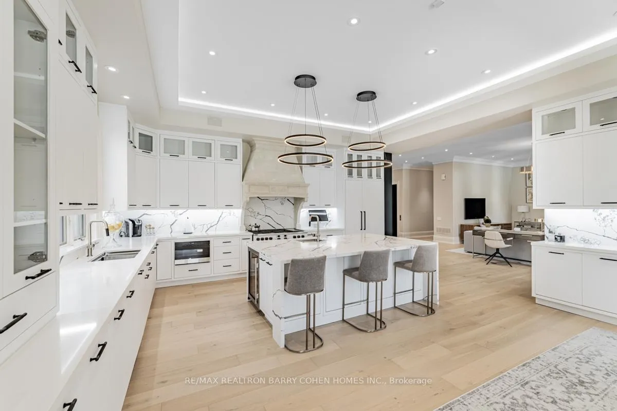 Photo 17 of 31 Thornbank Road, Vaughan, Uplands — HOMEH