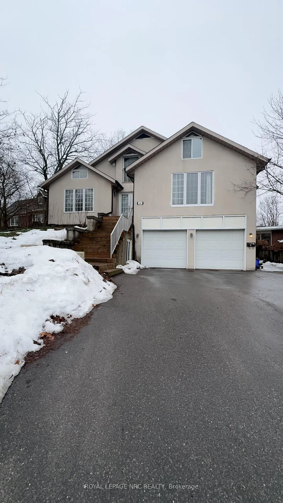Photo 3 of 6A Pearl Ann Drive, St. Catharines, Glendale/Glenridge — HOMEH
