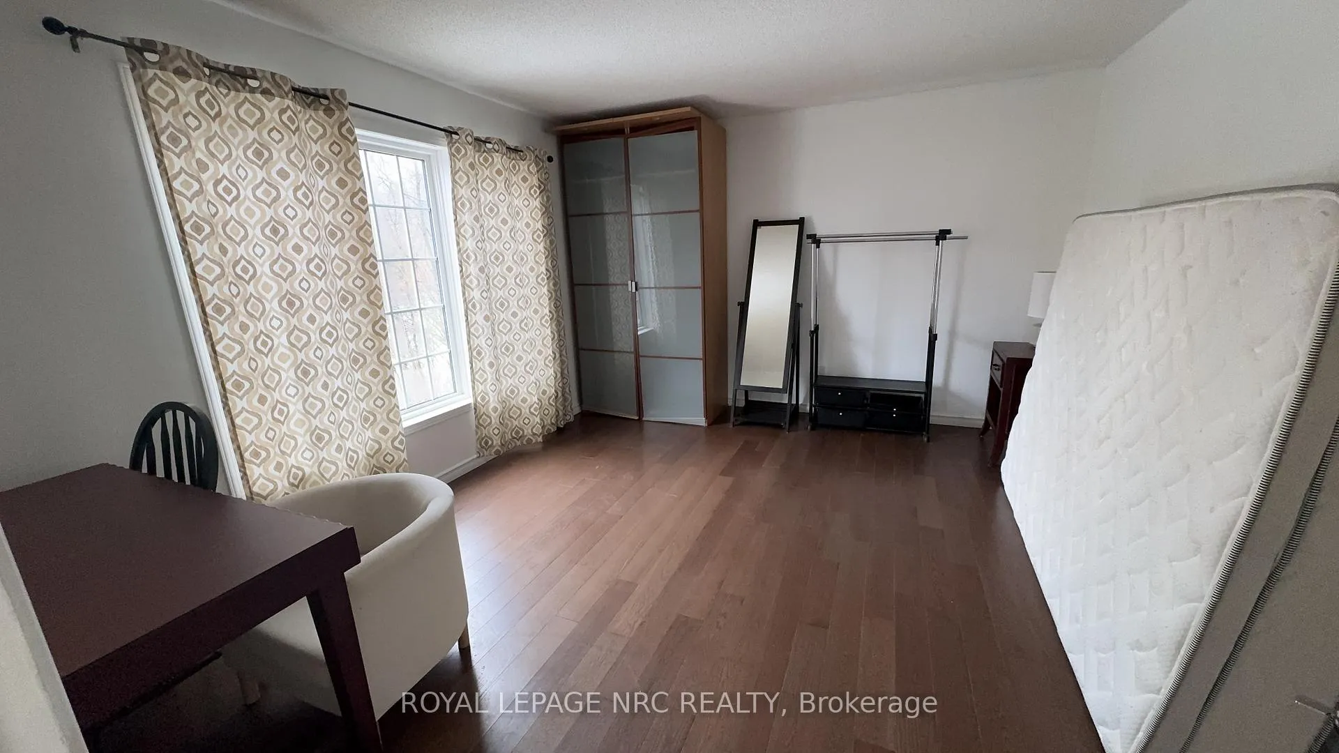 Photo 9 of 6A Pearl Ann Drive, St. Catharines, Glendale/Glenridge — HOMEH