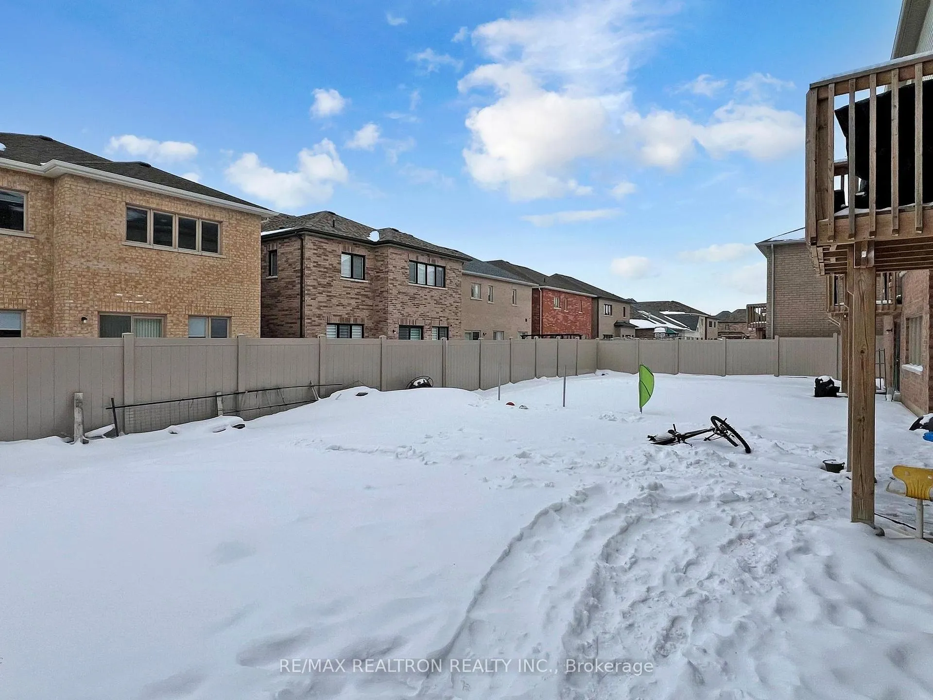 Photo 42 of Unit Upper, 22 Pietrowski Drive, Georgina, Keswick North — HOMEH