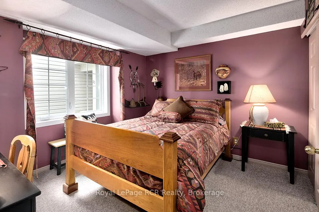 Photo 17 of Unit Unit #32, 162 Settlers Way, Blue Mountains — HOMEH