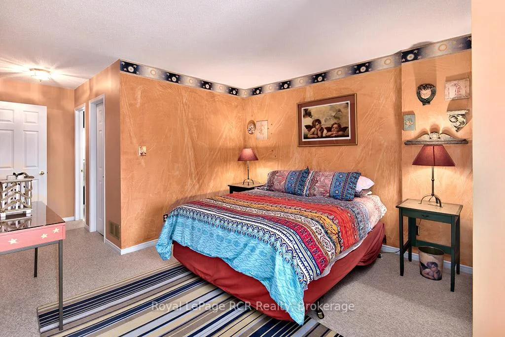 Photo 21 of Unit Unit #32, 162 Settlers Way, Blue Mountains — HOMEH