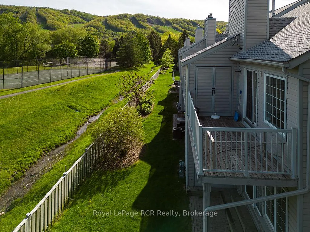 Photo 30 of Unit Unit #32, 162 Settlers Way, Blue Mountains — HOMEH