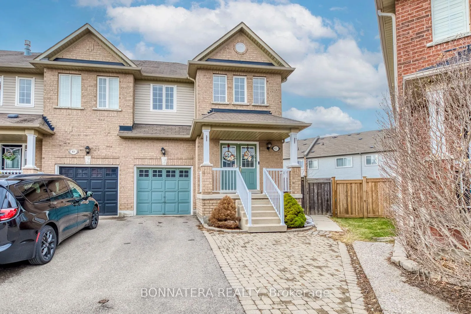 Photo 1 of 411 Hobbs Crescent, Milton, Clarke — HOMEH