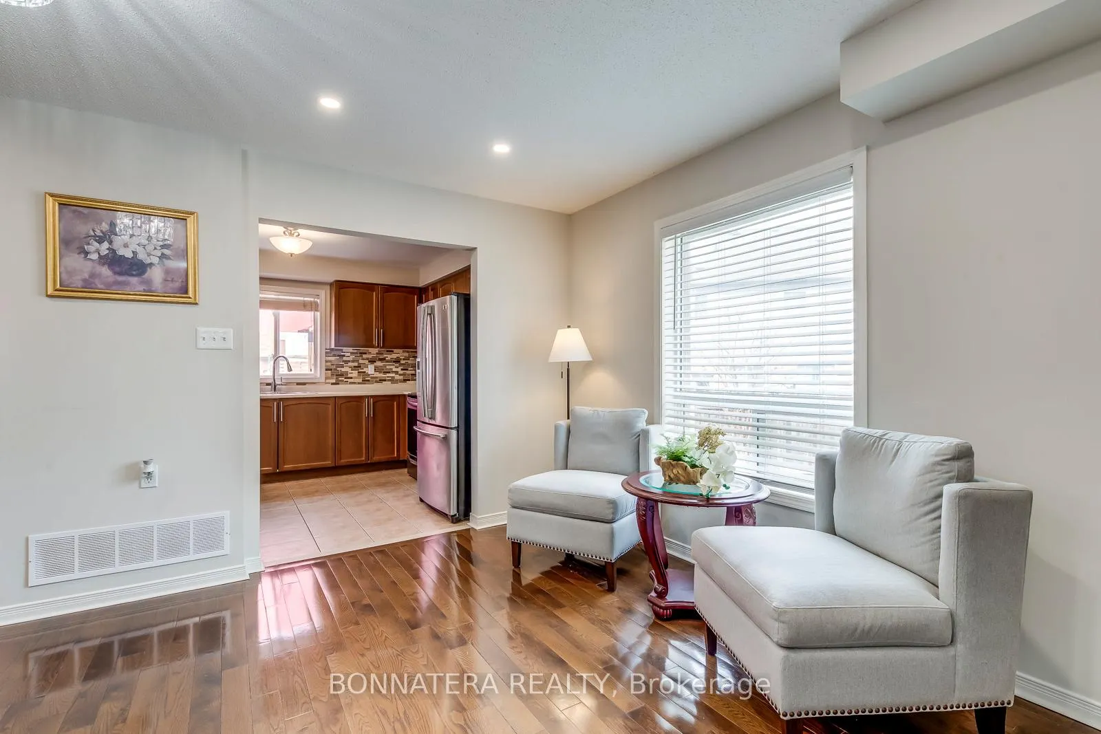 Photo 6 of 411 Hobbs Crescent, Milton, Clarke — HOMEH