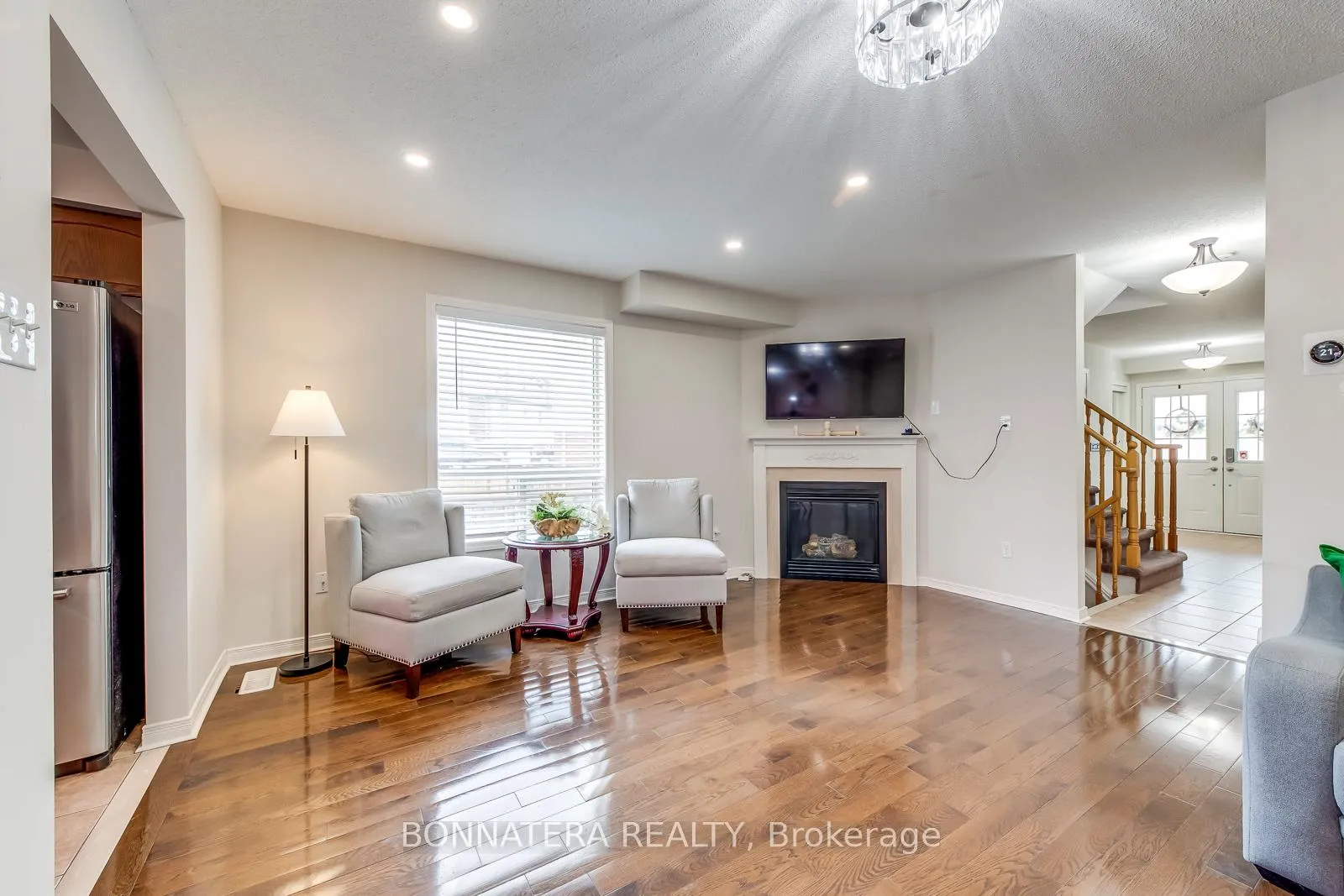Photo 10 of 411 Hobbs Crescent, Milton, Clarke — HOMEH