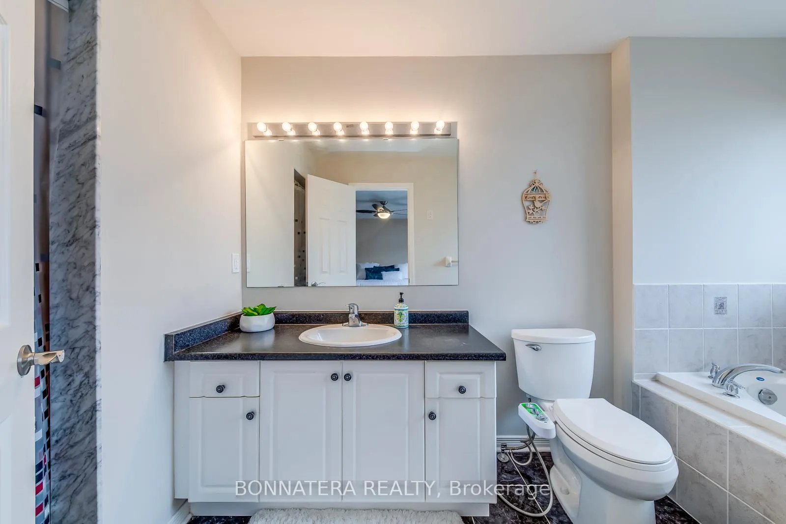 Photo 25 of 411 Hobbs Crescent, Milton, Clarke — HOMEH