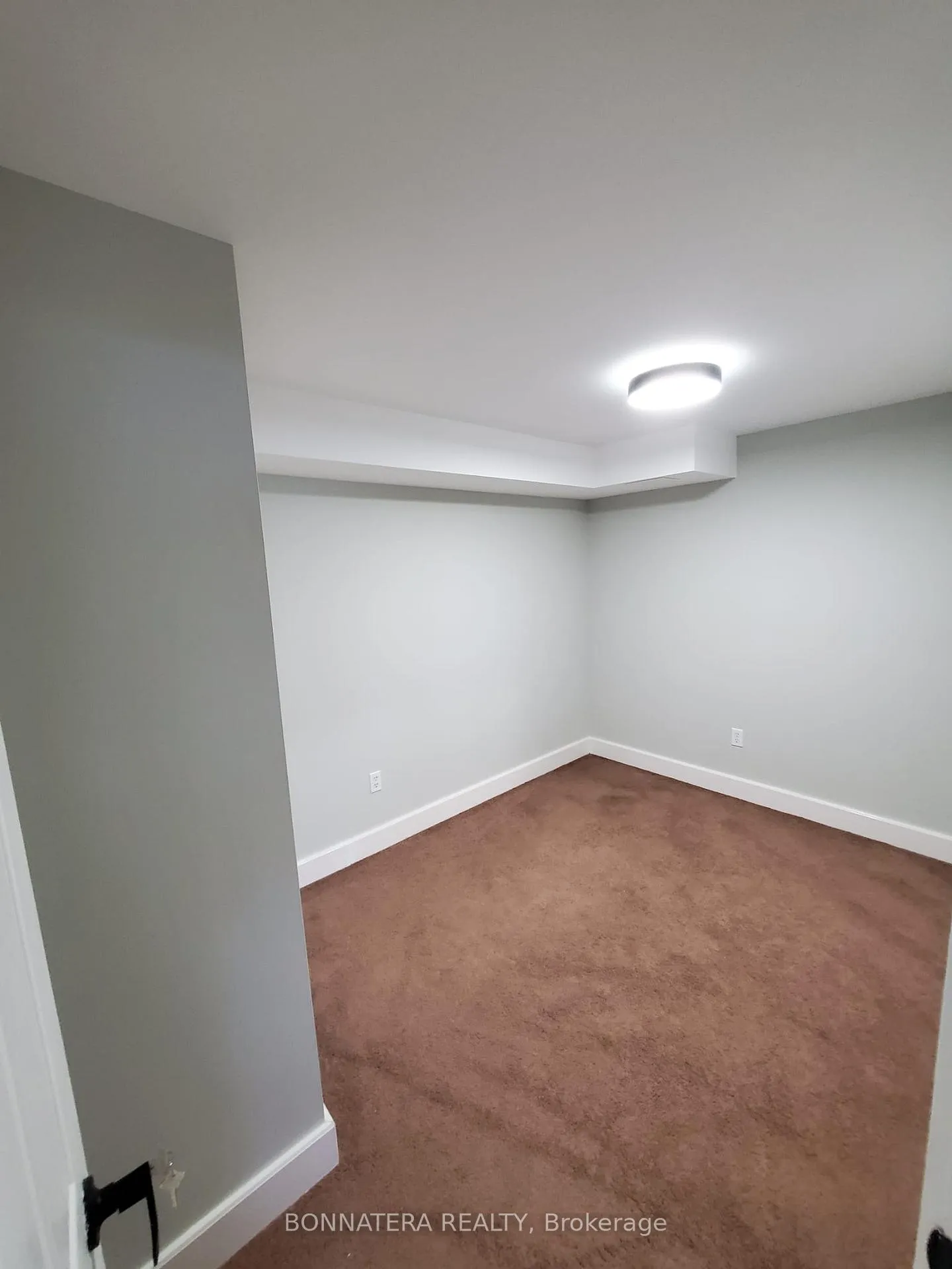 Photo 39 of 411 Hobbs Crescent, Milton, Clarke — HOMEH