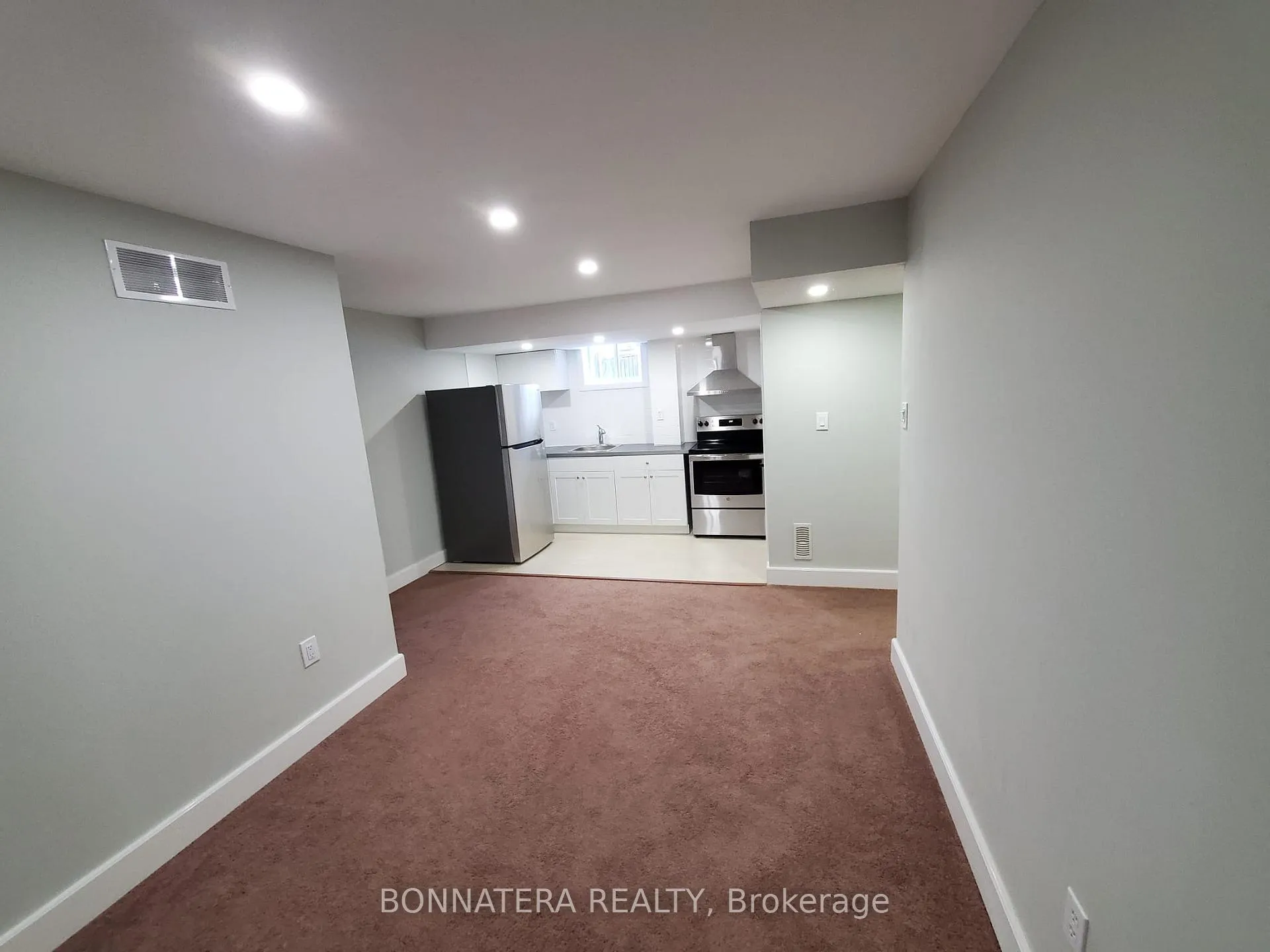 Photo 41 of 411 Hobbs Crescent, Milton, Clarke — HOMEH