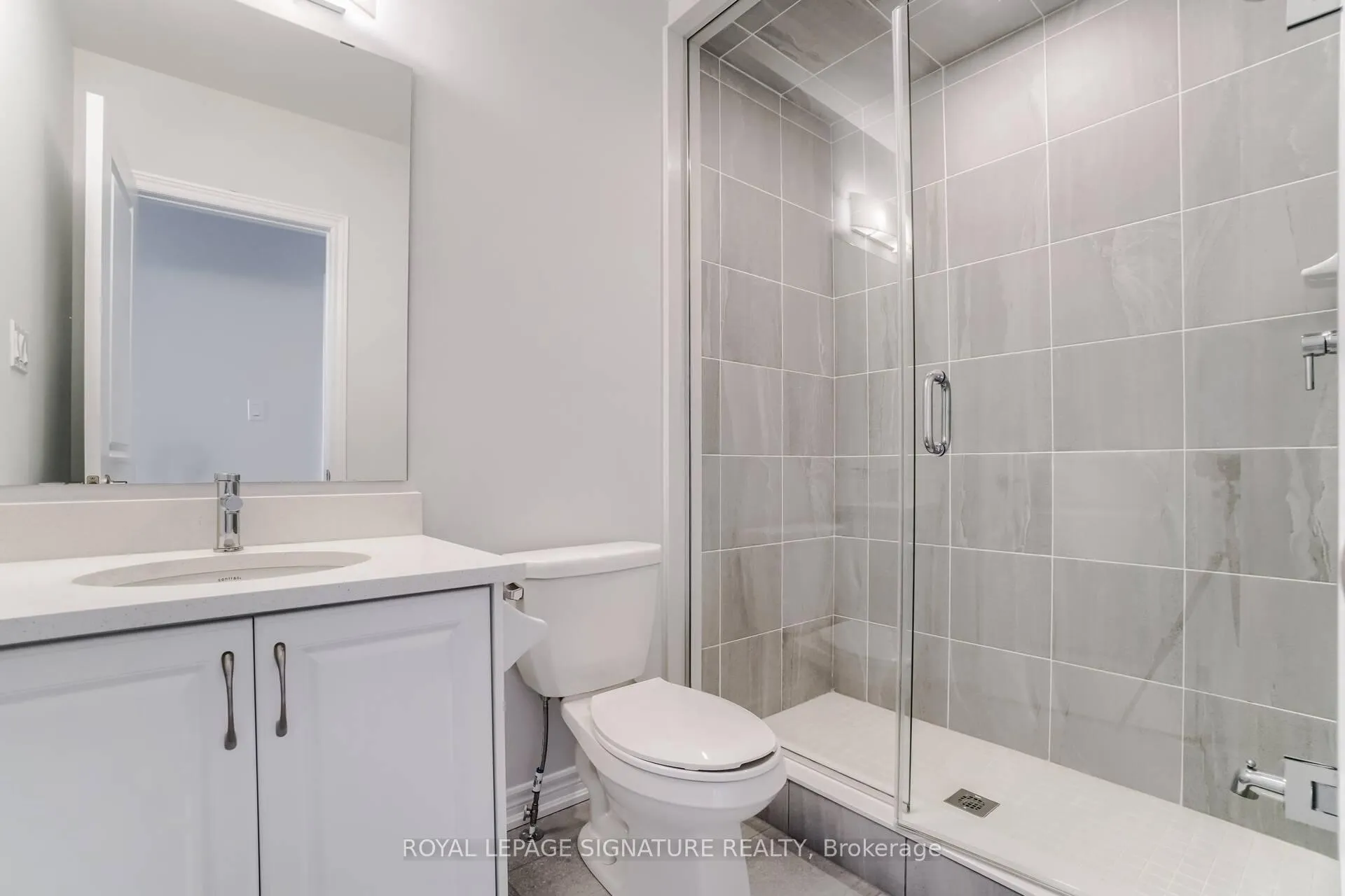 Photo 9 of 41 Overlea Drive, Brampton, Sandringham-Wellington — HOMEH