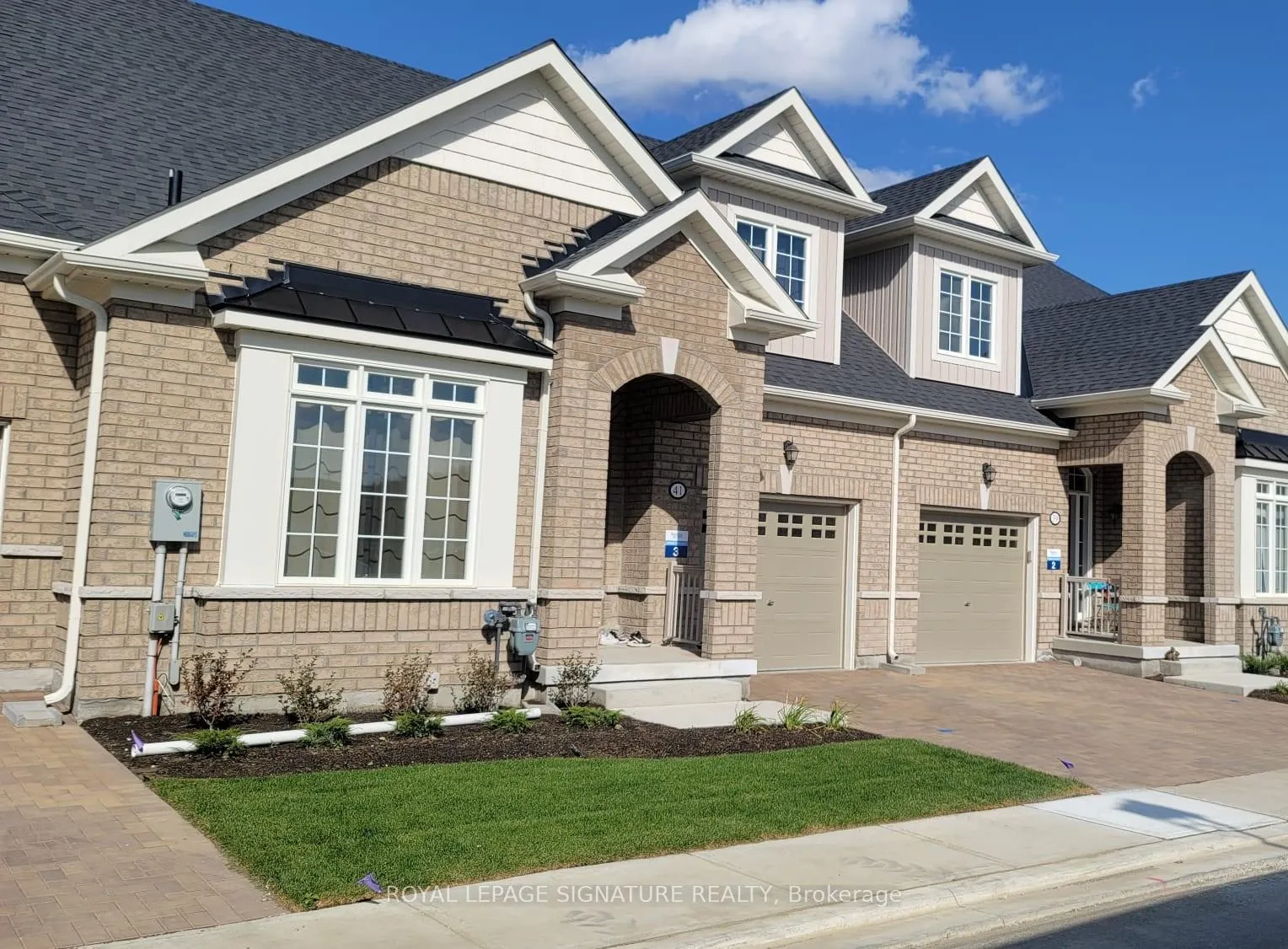 Photo 21 of 41 Overlea Drive, Brampton, Sandringham-Wellington — HOMEH