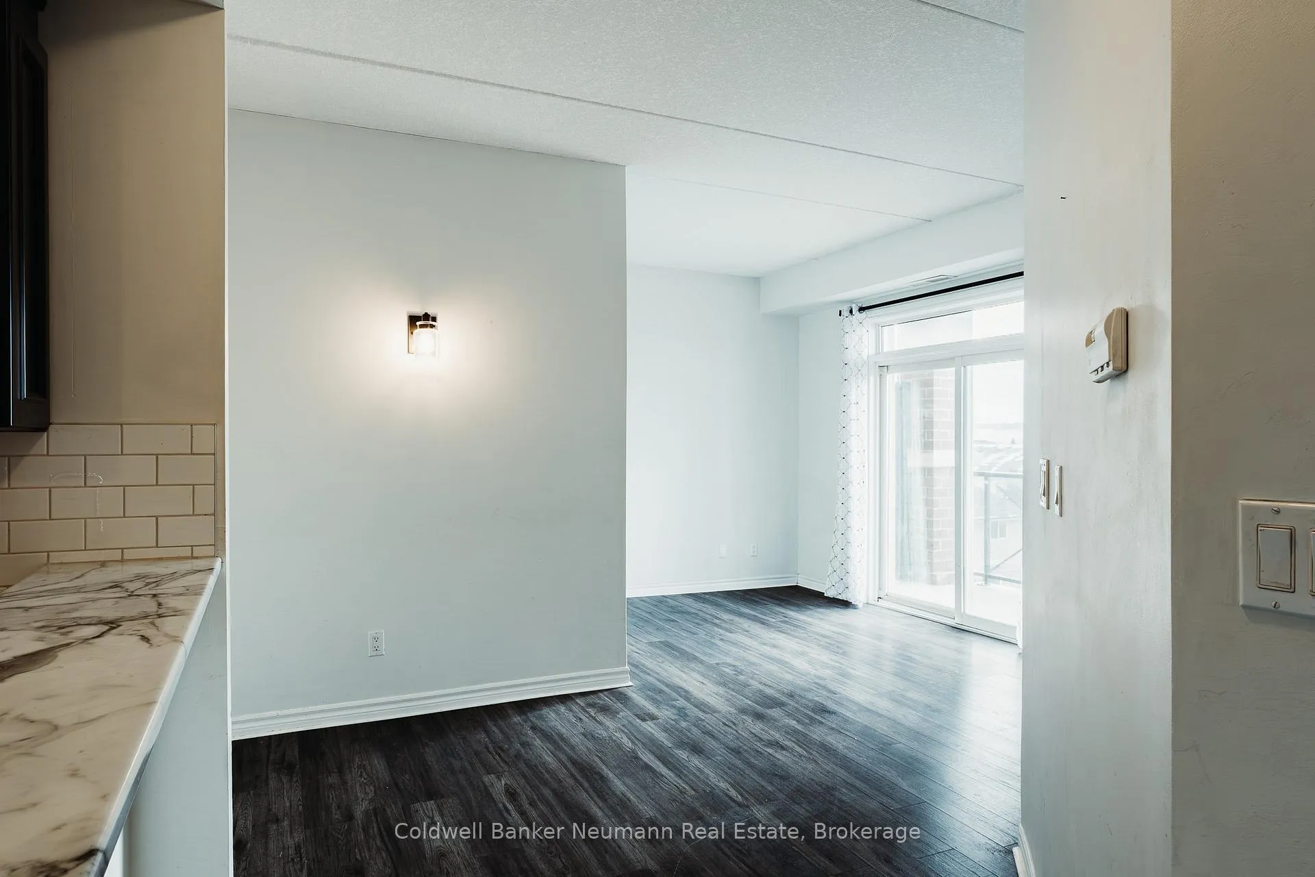 Photo 5 of Unit 312, 2 Colonial Drive, Guelph, Pineridge/Westminster Woods — HOMEH