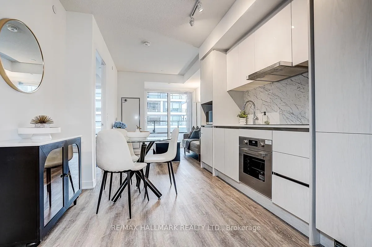 Photo 2 of Unit 912, 180 Front Street E, Toronto, Moss Park — HOMEH