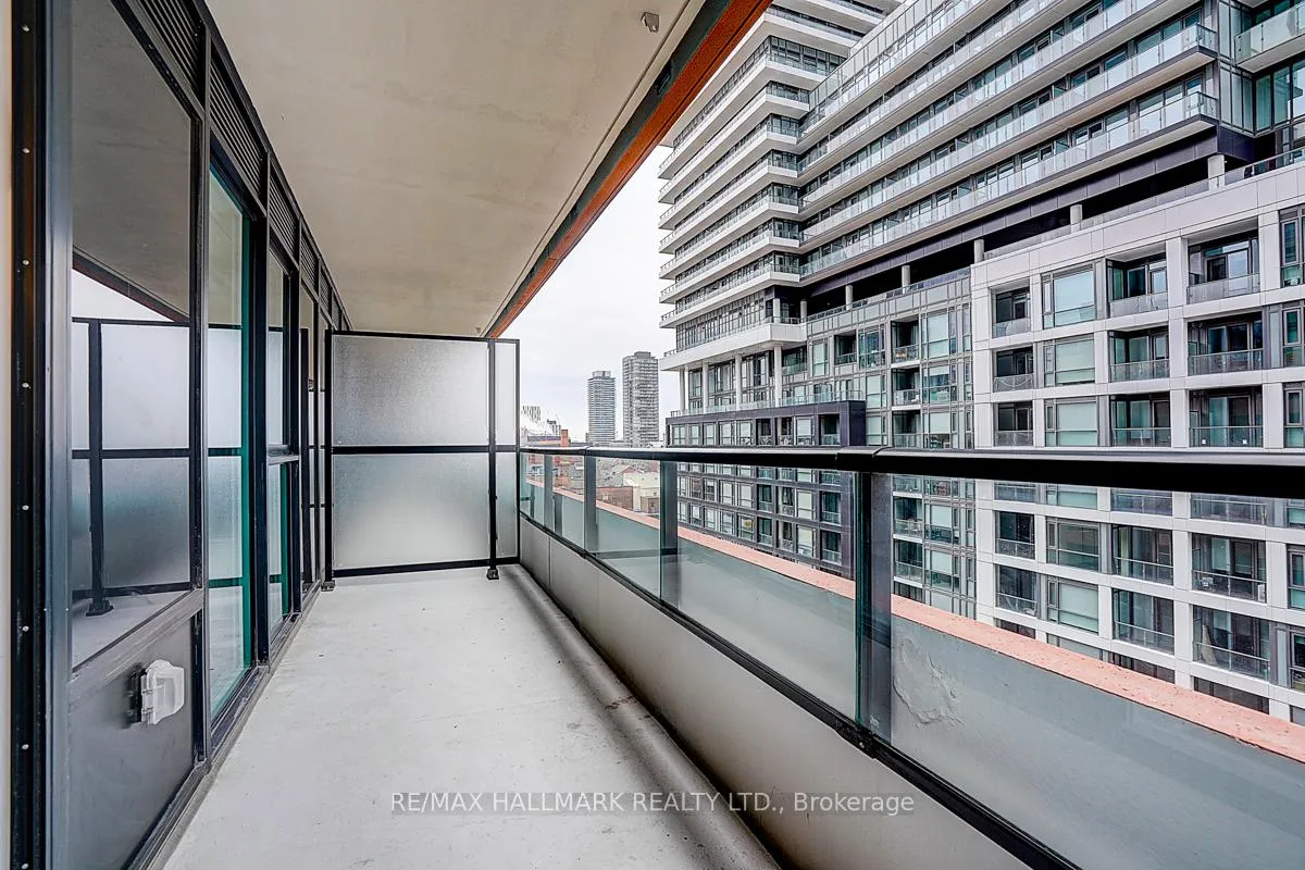 Photo 11 of Unit 912, 180 Front Street E, Toronto, Moss Park — HOMEH