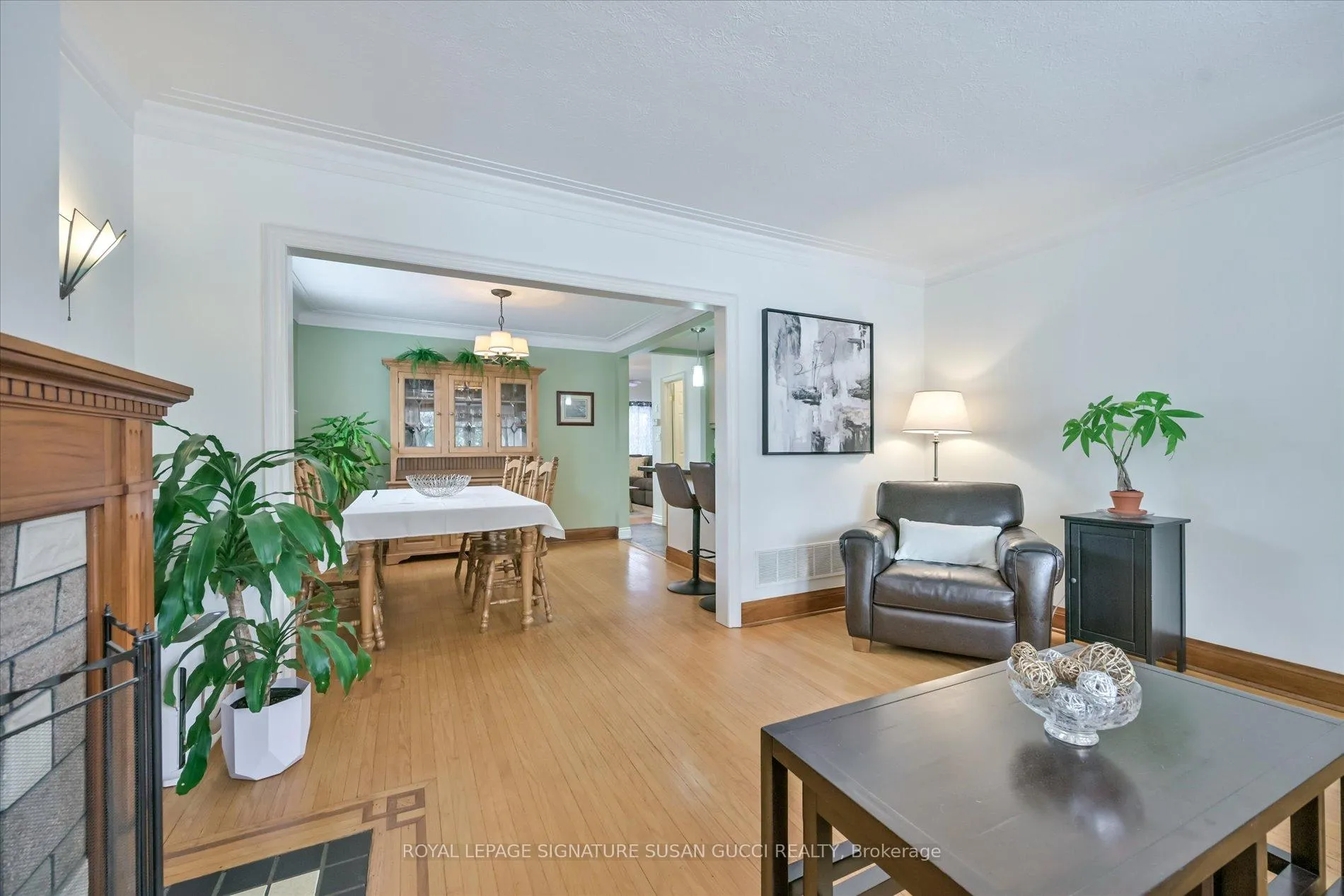 Photo 7 of 8 Fairside Avenue, Toronto, Danforth Village-East York — HOMEH