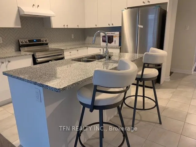 Photo 6 of 406 Eastbridge Avenue, Welland, Dain City — HOMEH
