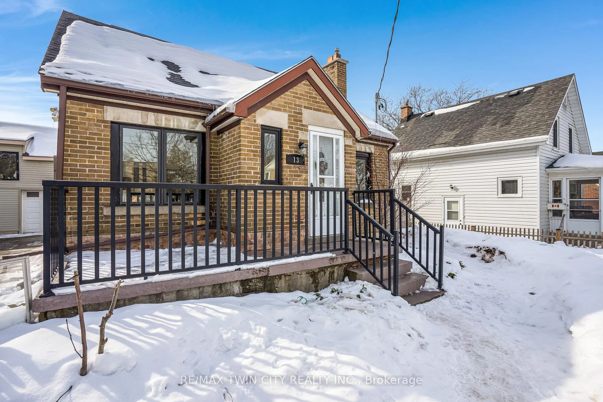Photo 2 of 13 Devitt Avenue N, Waterloo — HOMEH