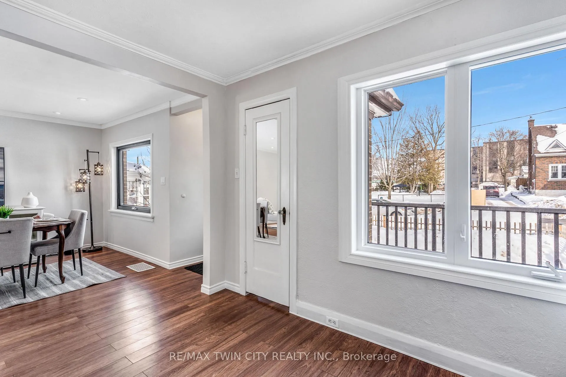 Photo 5 of 13 Devitt Avenue N, Waterloo — HOMEH